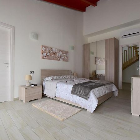 B&B La Genuina Guspini Ngoại thất bức ảnh