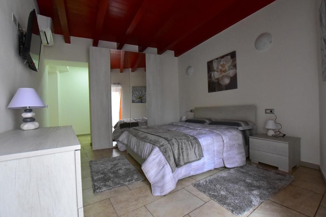B&B La Genuina Guspini Ngoại thất bức ảnh