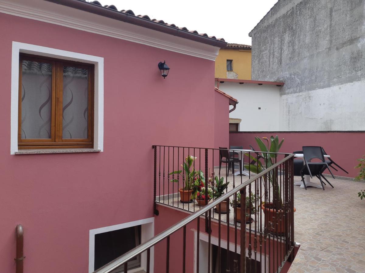 B&B La Genuina Guspini Ngoại thất bức ảnh